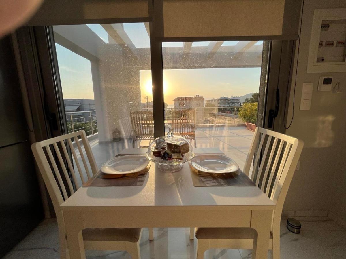 Blueline Apartment 2 ลูตรากี ภายนอก รูปภาพ